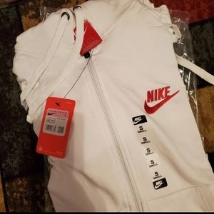 Women's Nike Sets